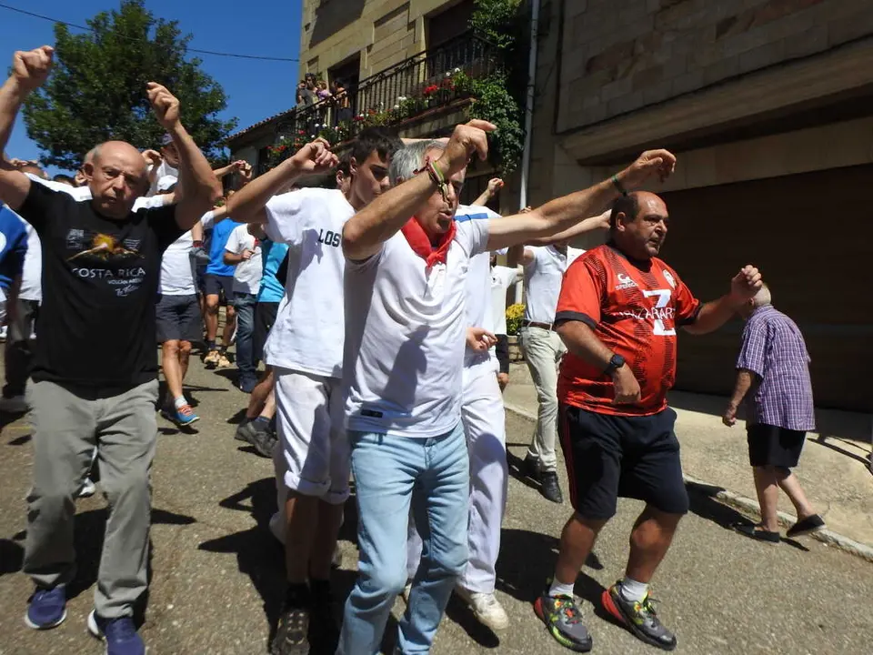 PROCESI&Oacute;N DE PALACIOS POR SANTA ANA (6)