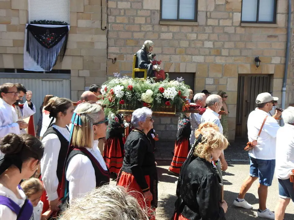 PROCESI&Oacute;N DE PALACIOS POR SANTA ANA (12)