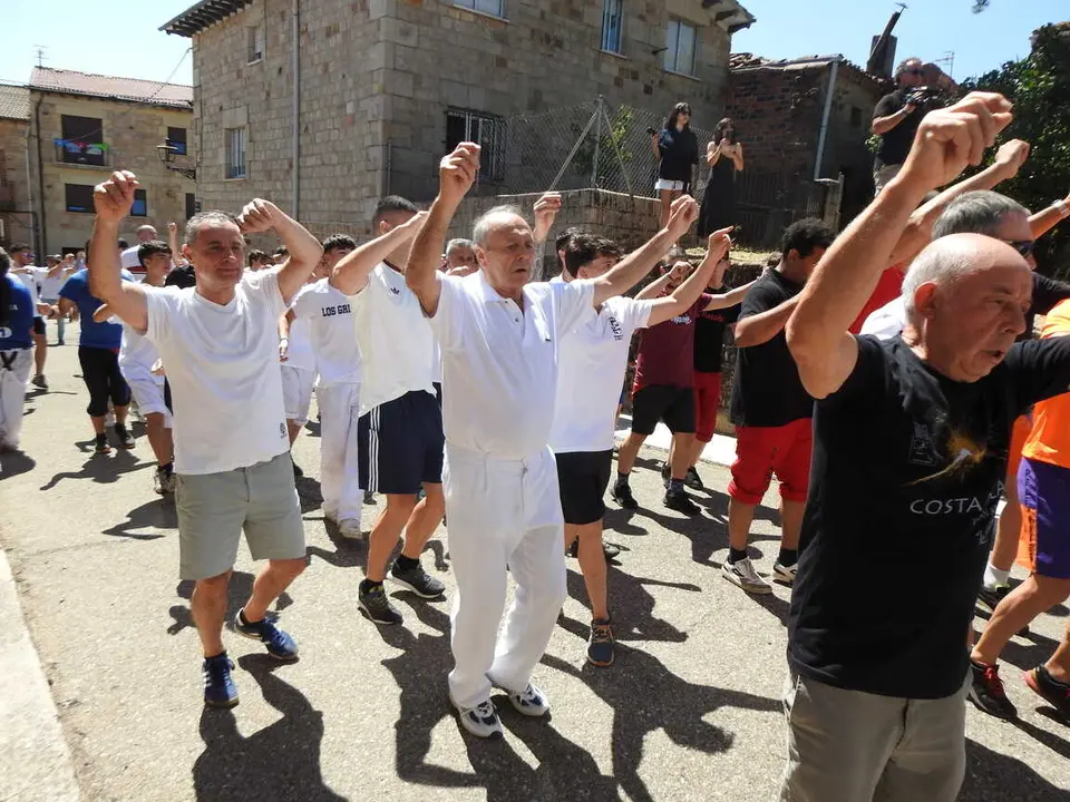 PROCESI&Oacute;N DE PALACIOS POR SANTA ANA (24)