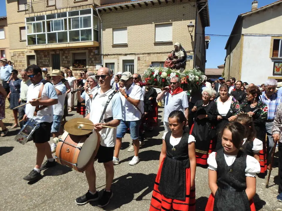PROCESI&Oacute;N DE PALACIOS POR SANTA ANA (25)