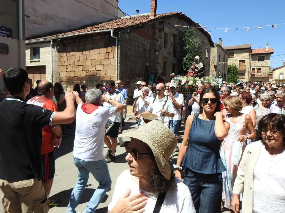 PROCESI&Oacute;N DE PALACIOS POR SANTA ANA (47)