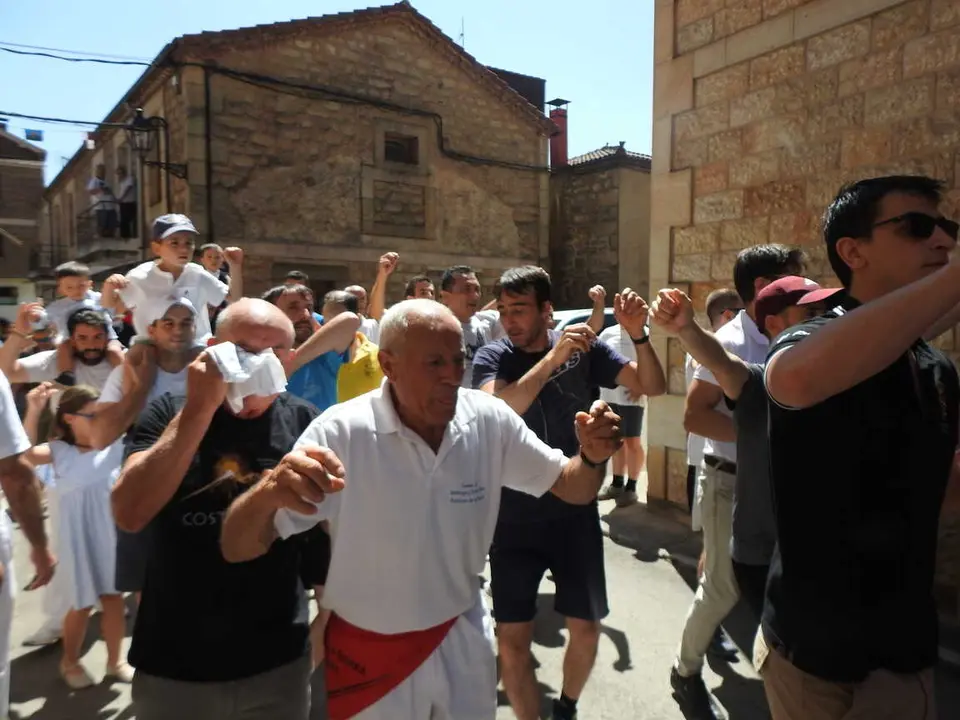 PROCESI&Oacute;N DE PALACIOS POR SANTA ANA (49)