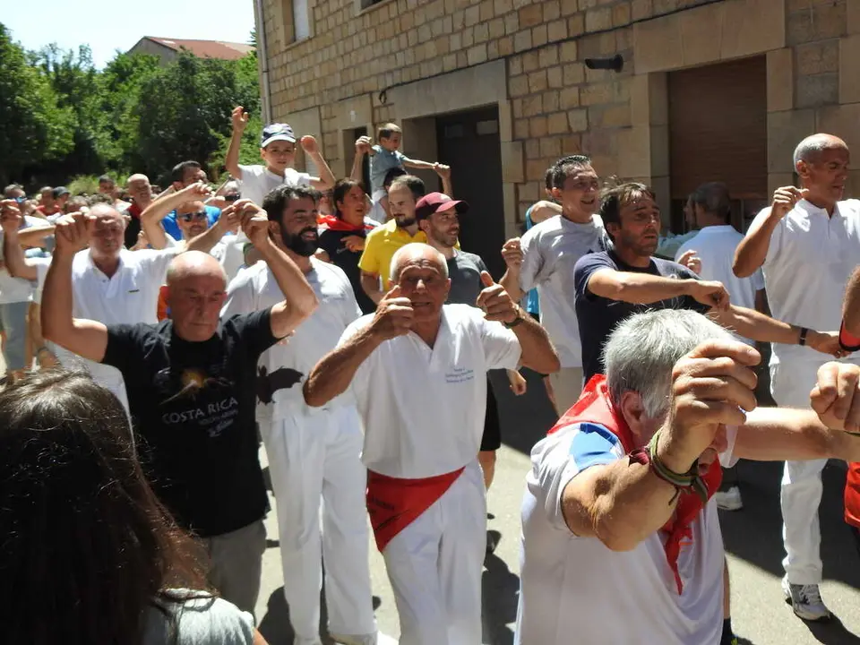 PROCESI&Oacute;N DE PALACIOS POR SANTA ANA (73)