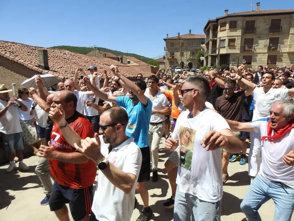 PROCESI&Oacute;N DE PALACIOS POR SANTA ANA (107)
