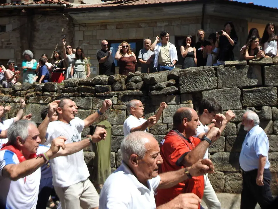 PROCESI&Oacute;N DE PALACIOS POR SANTA ANA (81)