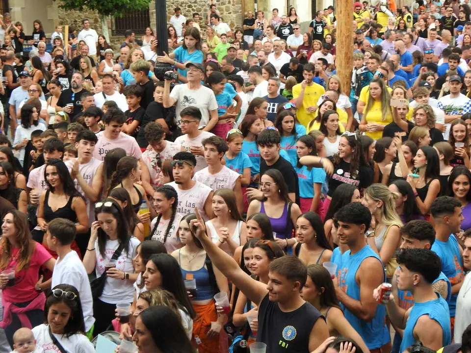 FIESTAS NAVALENO VERANO 2026 (8)