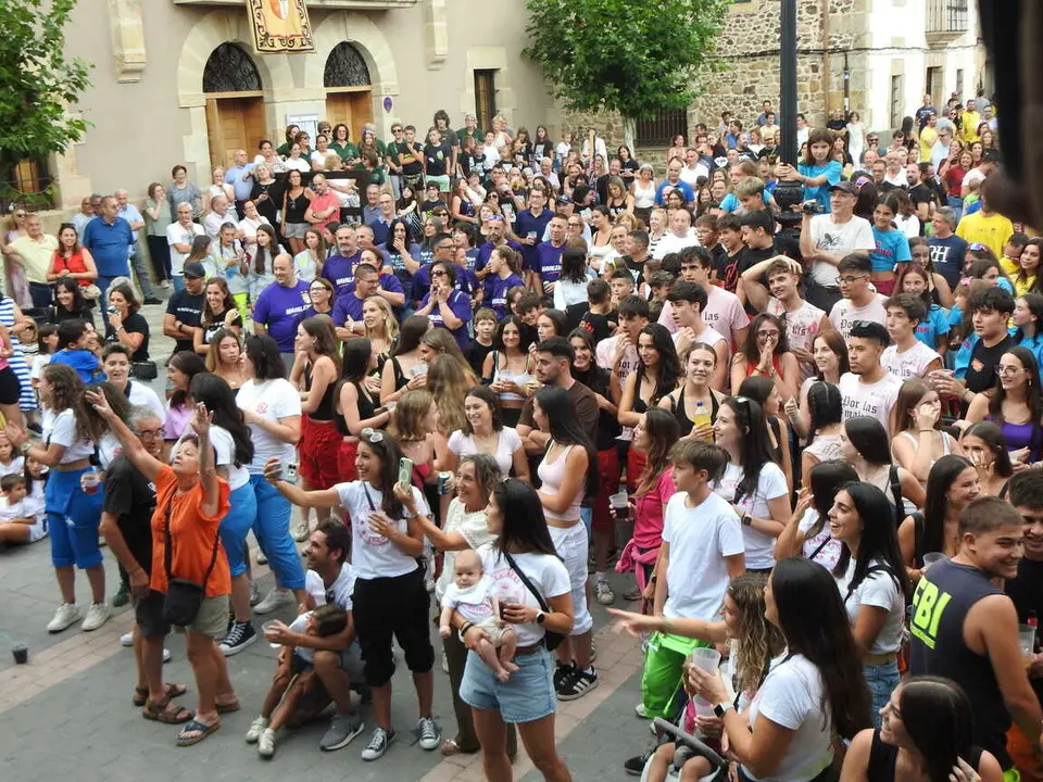 FIESTAS NAVALENO VERANO 2026 (16)