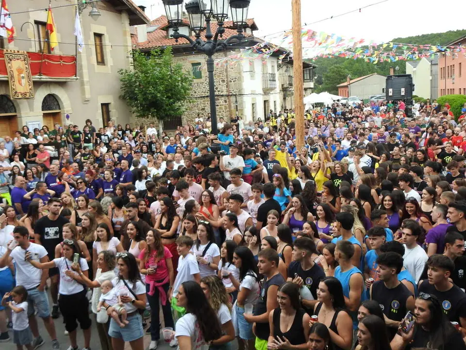 FIESTAS NAVALENO VERANO 2026 (19)