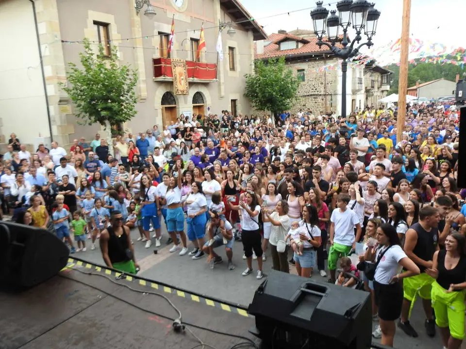 FIESTAS NAVALENO VERANO 2026 (20)