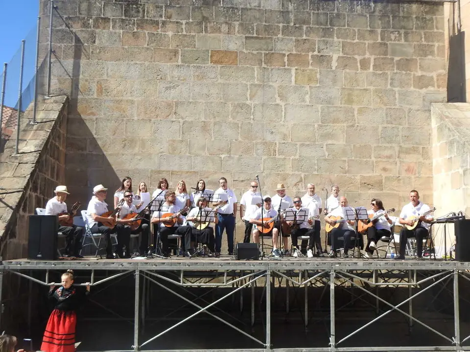 PREG&Oacute;N DE FIESTAS 2026 (9)