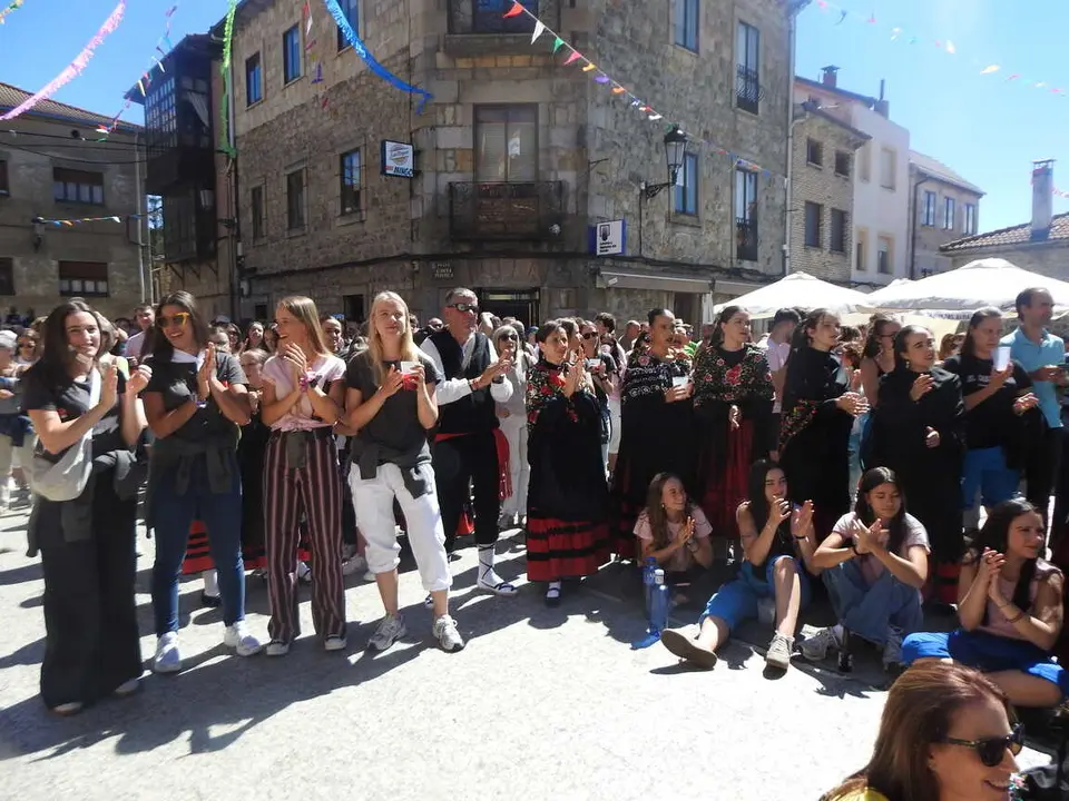 PREG&Oacute;N DE FIESTAS 2026 (20)