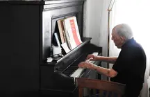 JOSE MAR&Iacute;A &Aacute;LVARO