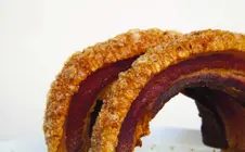 Producto de la Marca de Garant&iacute;a 'Torrezno de Soria', que colocar&aacute; la etiqueta n&uacute;mero 30 millones.