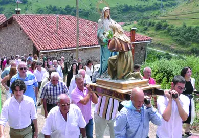 Vecinos de la localidad serrana durante las fiestas del a&ntilde;o pasado