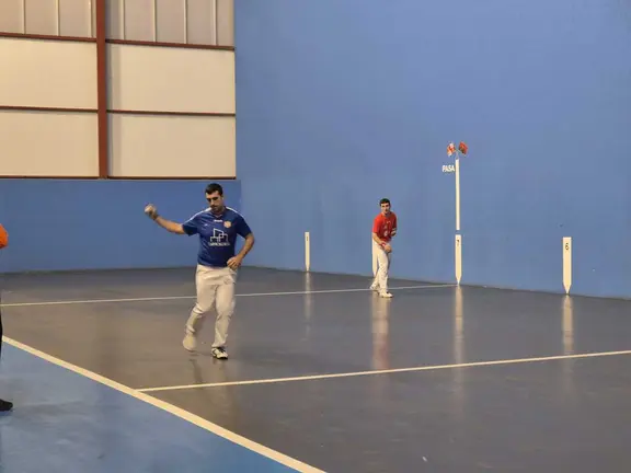 WhatsApp Image 2025-11-16 at 12.07.08 (1)