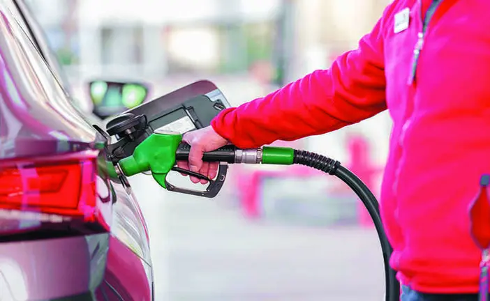 Las medidas buscan reducir y contener el precio del combustible