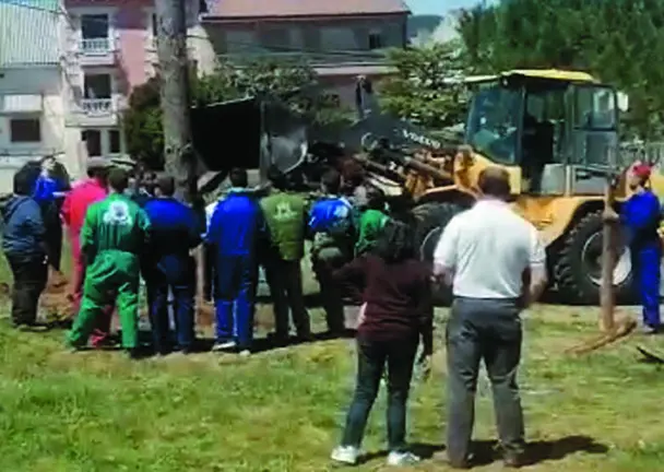 mayos pingada espej&oacute;n