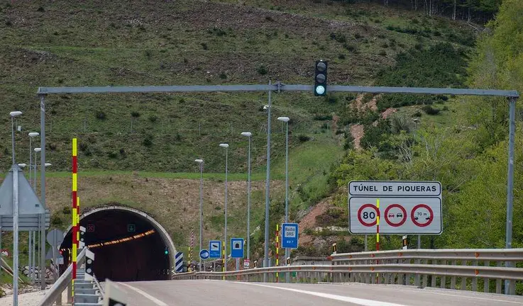 tunel-de-piqueras-soria-y-la-rioja