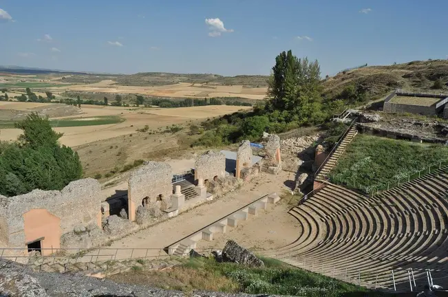 Teatro de Clunia