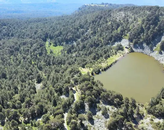 Laguna y montes de Neila, zona incluida en la Red Natura 2000
