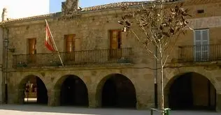 CASA CONSISTORIAL DE SALAS