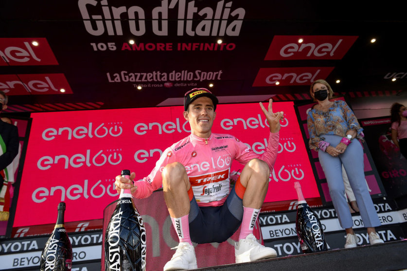 Giro d’Italia 2022 - 105th Edition - 8th stage Napoli - Napoli 153 km - 14/05/2022 - Juan Pedro Lopez (ESP - Trek - Segafredo) - photo Tommaso Pelagalli/SprintCyclingAgency©2022