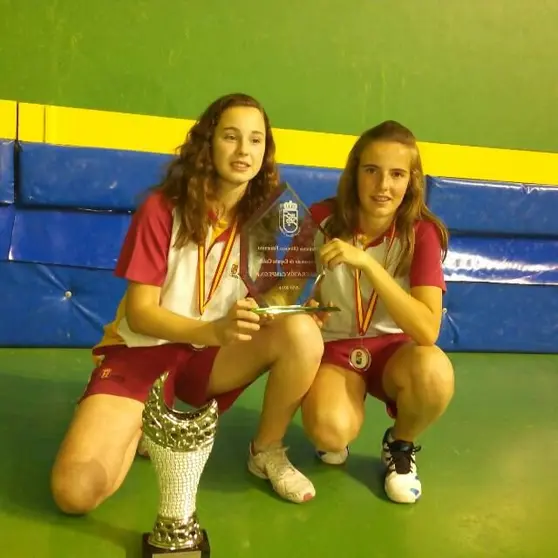 Maria y Ana Campeonas Cad.