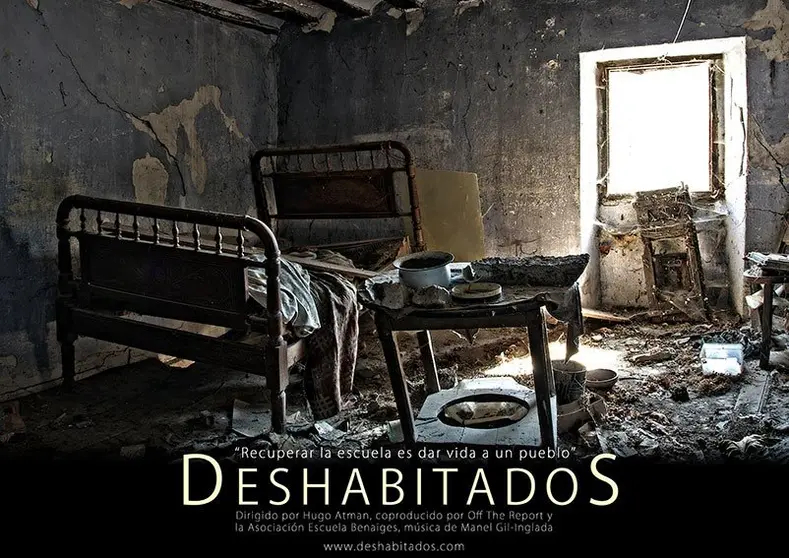 CARTEL DE DESHABITADOS