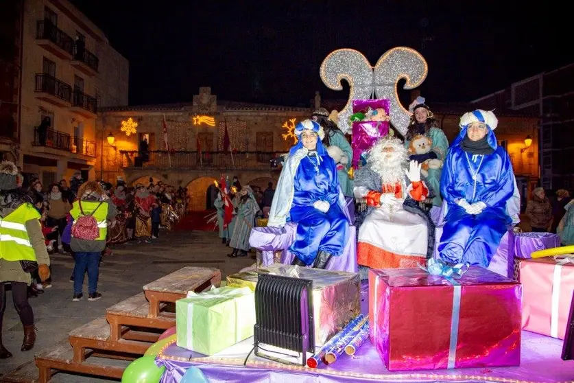 Cabalgata Reyes Magos Salas de los Infantes_7