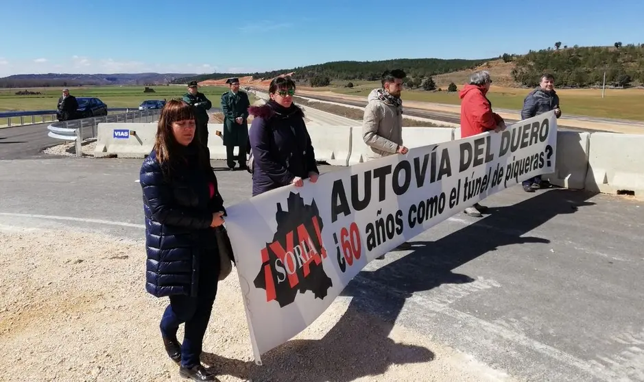 AUTOVÍA A11