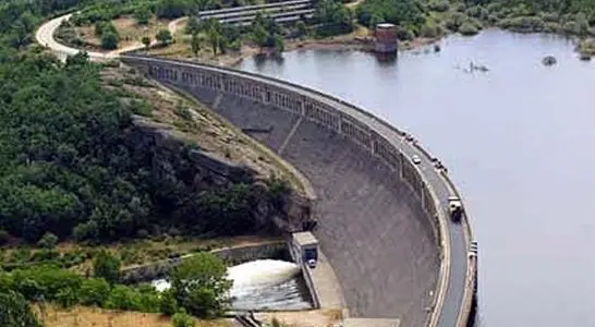 PRESA PANTANO