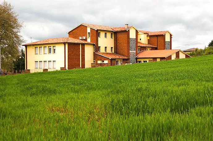 ALBERGUE DE BUSTO DE BUREBA