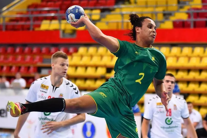 lateral brasileño balonmano