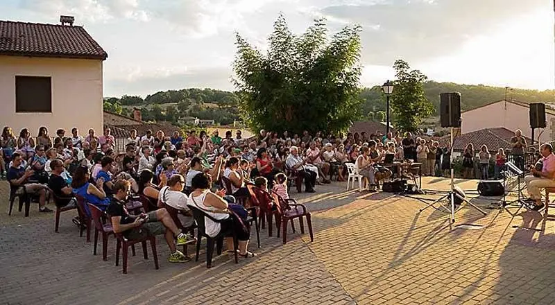 Encuentro de poesía y música en Rabanera del Pinar en años anteriores