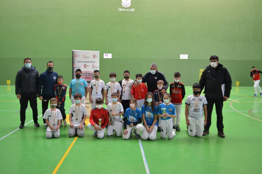 Categoria_Benjamin_Alevin_Foto_Grupo.jfif