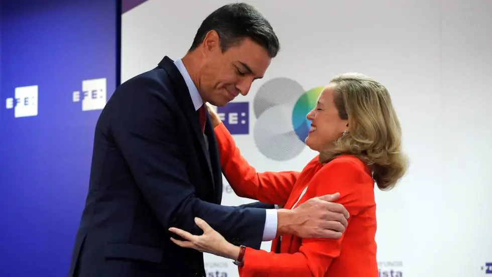 Pedro Sanchez y Nadia Calviño