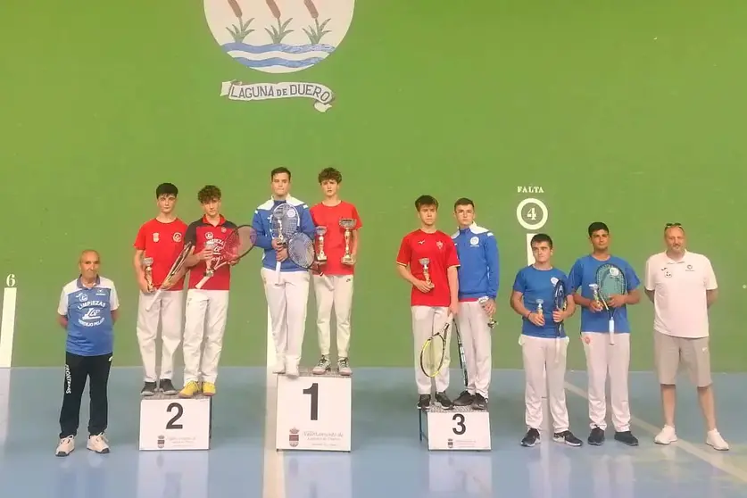 PODIUM_JUVENIL_FRONTENIS