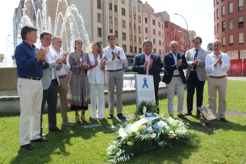 CONCENTRACIÓN PP EN BURGOS (2)