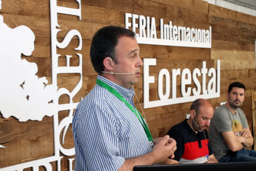 ASFOSO EN LA FERIA FORESTAL