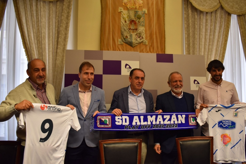 firma_convenio_cd_almazan_4