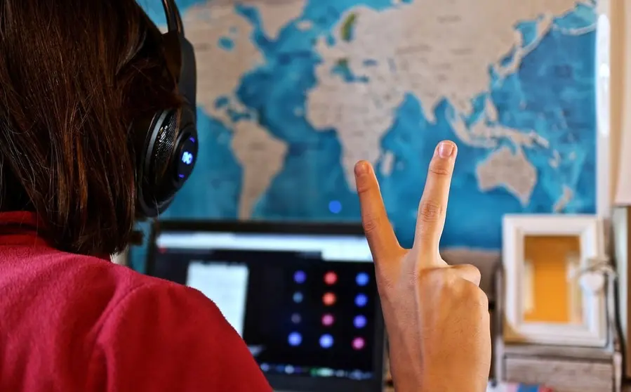 Explorando los beneficios y desafíos del aprendizaje online para estudiantes