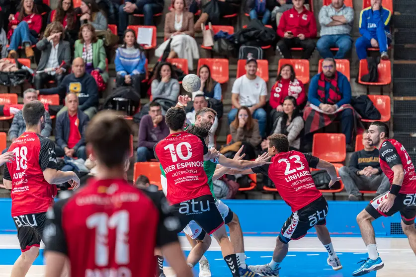 20231126_UBU SAN PABLO BURGOS 30-25 HANDBOL MALLORCA_140