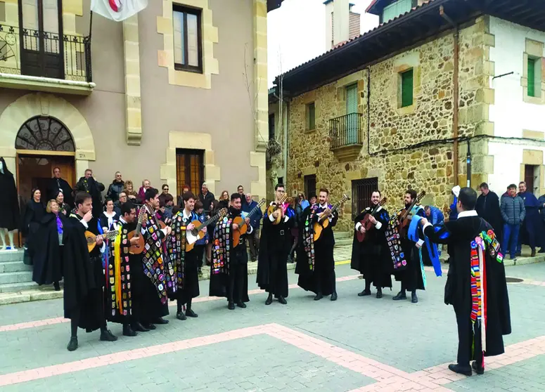CAPA NAVALENO