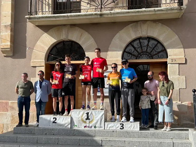 PODIUM DUATLON DE NAVALENO