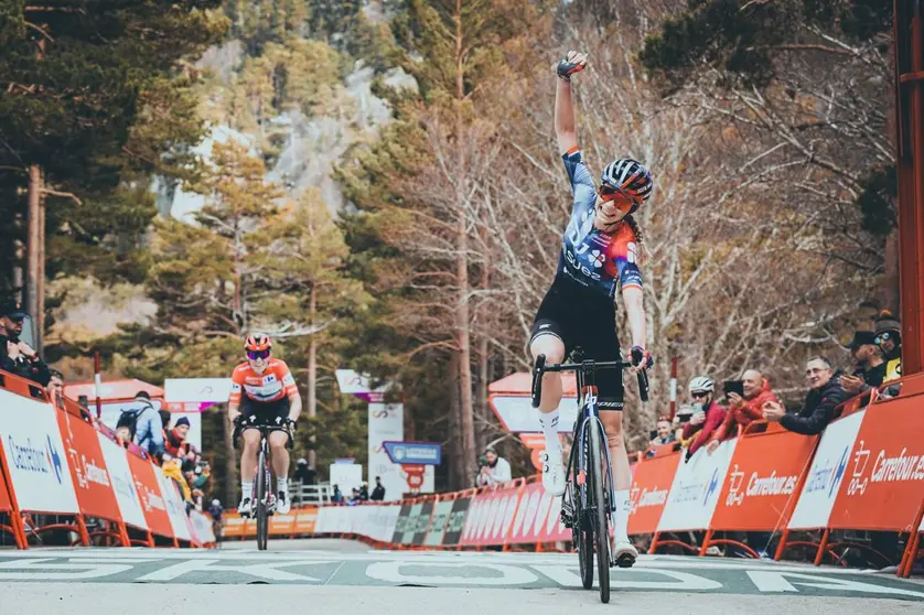 La Vuelta Femenina by Carrefour.es