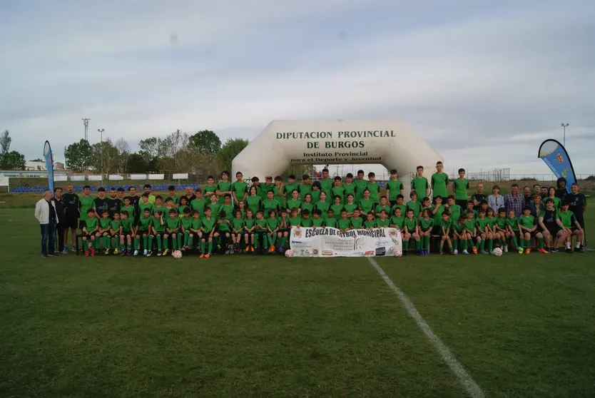 XX Escuela de Fútbol Municipal Fundación Dinosaurios CYL