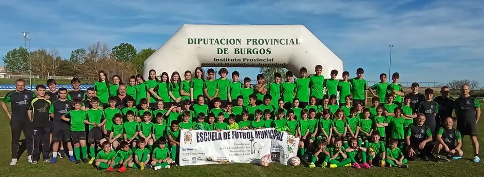 Escuela de Fútbol Municipal Fundación Dinosaurios CYL de Salas de los Infantes 2025