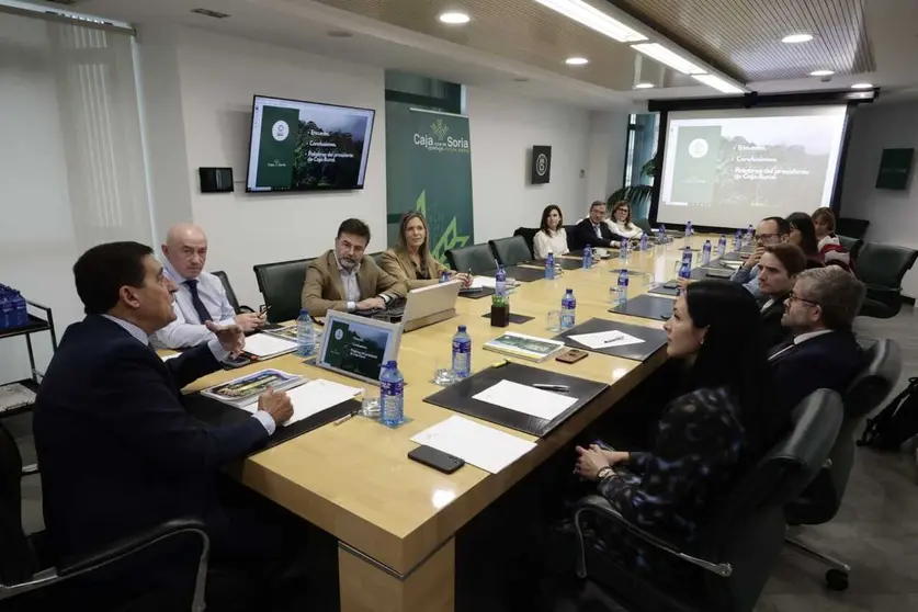 Reunión Grupos de Interes