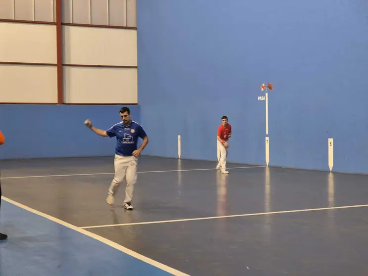 WhatsApp Image 2025-11-16 at 12.07.08 (1)