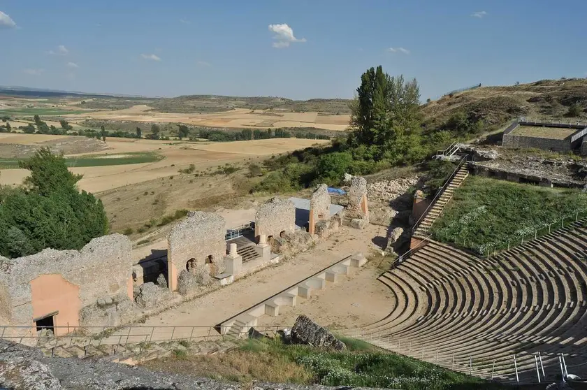 Teatro de Clunia